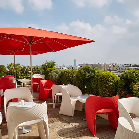Raphael Hotel 5*
