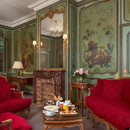 Hotel Raphael 5*