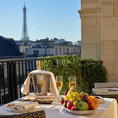Raphael Hotel Paris