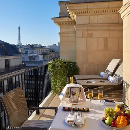 Raphael Hotel 5*