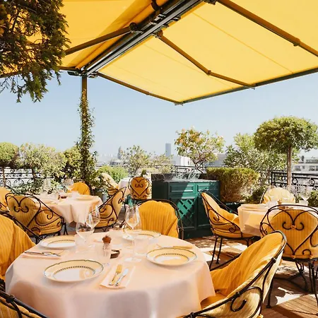 Raphael Hotel Paris