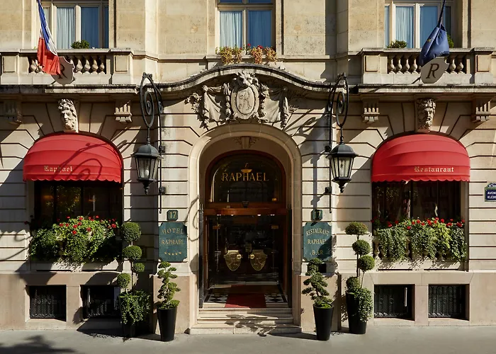 Hotel Raphael 5*