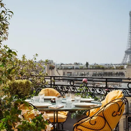 Hotel Raphael 5*