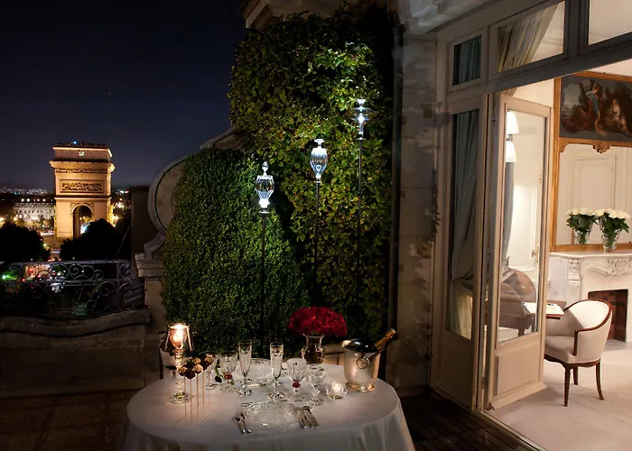 Hotel Raphael 5*
