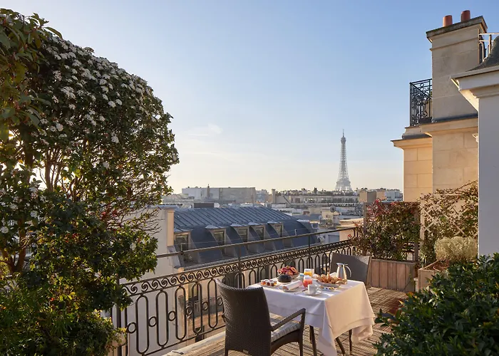 Raphael Hotel Paris